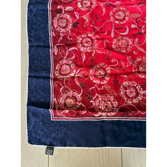 Vintage 100% Silk Scarf Italy Floral Jacquard Navy Blue Red Square Foulard - Picture 7 of 7